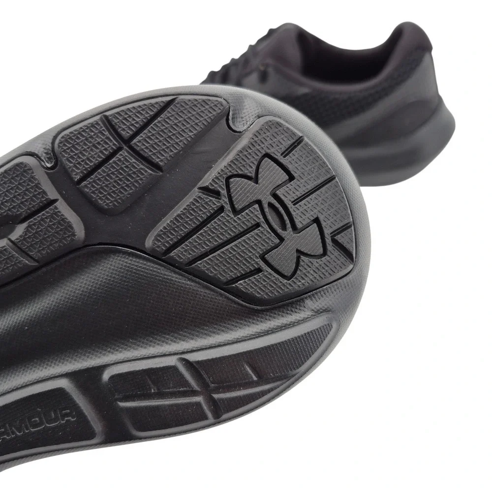 Under Armour UA Surge 3 All Black Men's Size 10.5 Running Shoes Cross Training